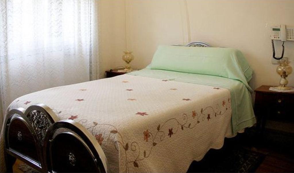 Hostal Delfina Madri Quarto foto